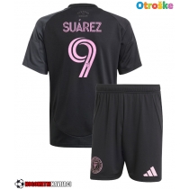 Otroške Nogometnih dresov Inter Miami Luis Suarez #9 Gostujoči 2025-26 Kratki rokavi (+ hlače)